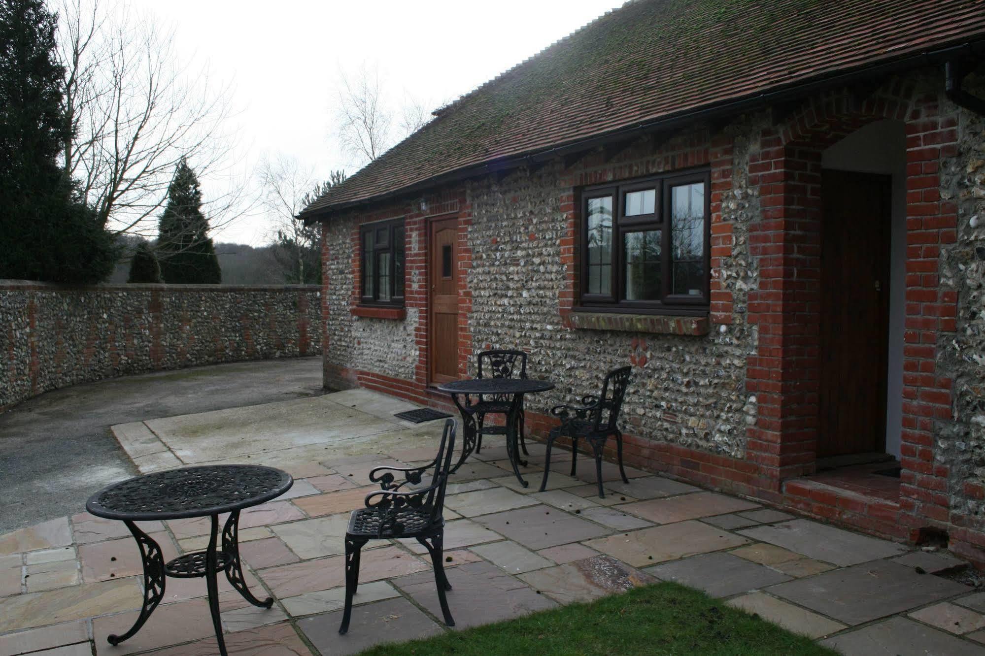 Old Selden Farm B&B Clapham  Exterior photo